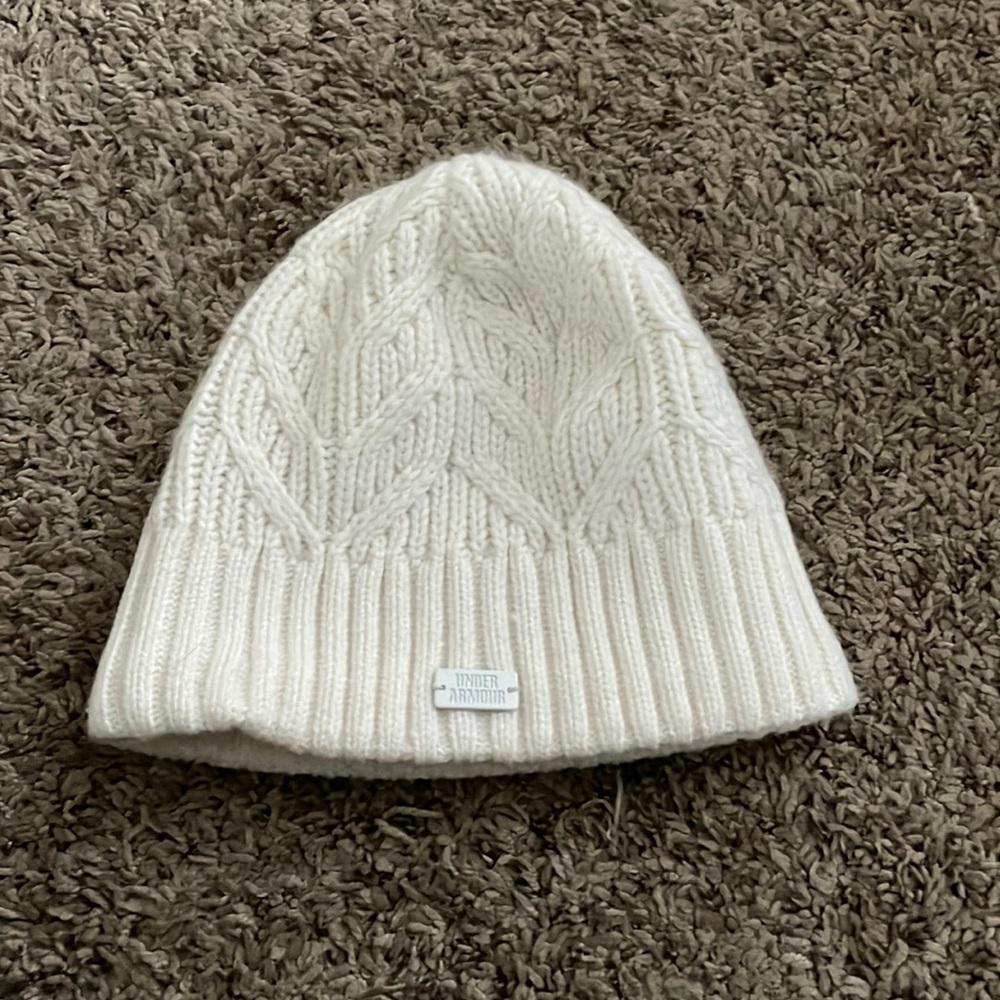 Under Armour fleece lined beanie